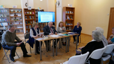 Майское собрание литературного объединения &laquo;Радуга&raquo; им. И.И. Лажечникова